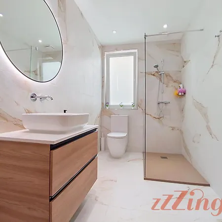 Gozo - 2br With Balcony In Village *